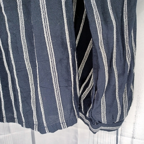 Lucky Brand button-down blue and white striped top - Picture 4 of 13